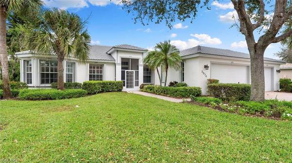 3974 Recreation LN, Naples, FL 34116