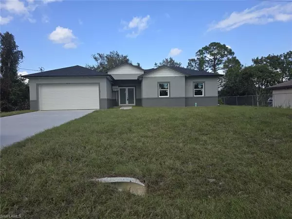 815 Sentinela BLVD, Lehigh Acres, FL 33974