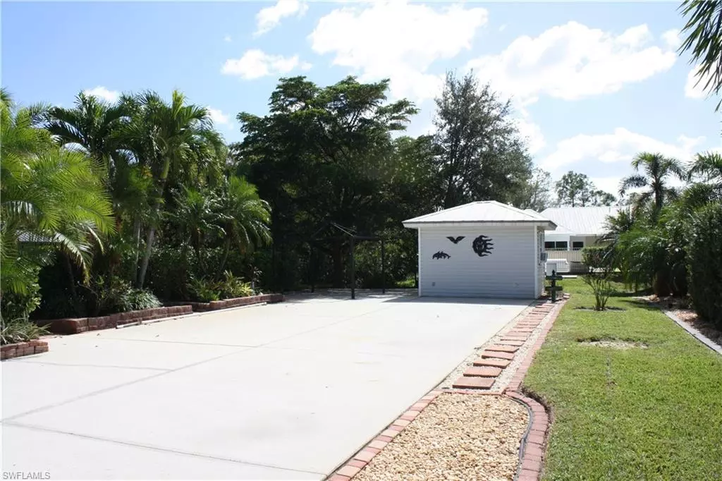 Fort Myers, FL 33905,5959 Brightwood DR