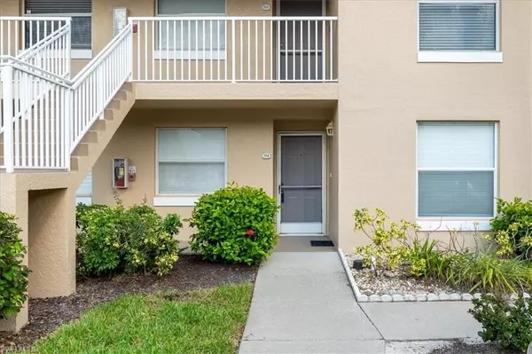 Naples, FL 34110,120 Pebble Shores DR #5-104