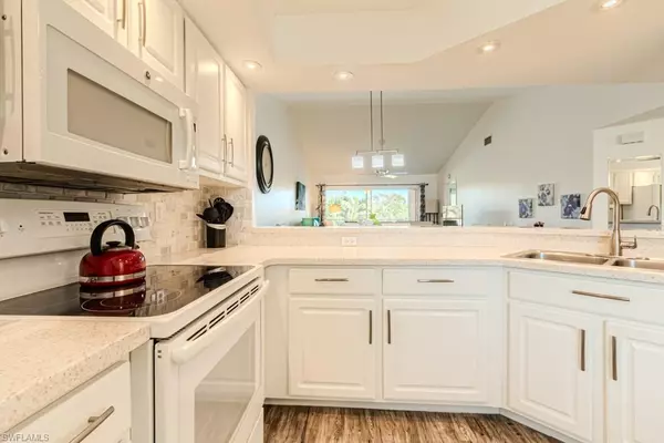 Naples, FL 34112,1850 W Crown Pointe BLVD #A-202
