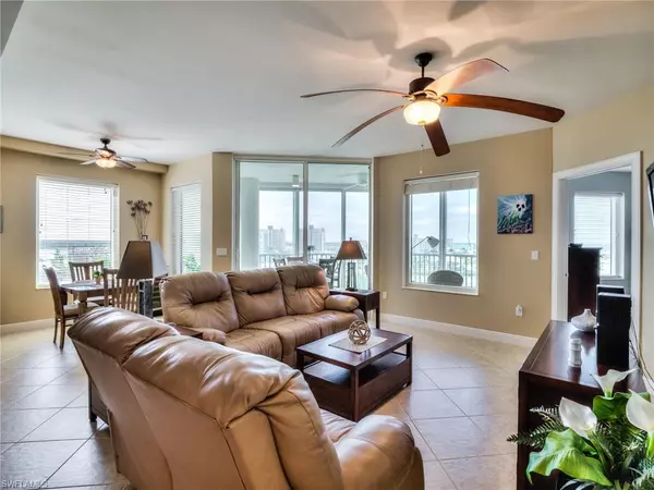 Fort Myers Beach, FL 33931,4182 Bay Beach LN #761