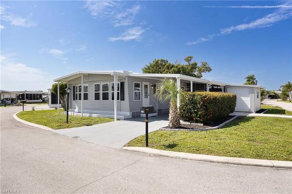 160 Nicklaus BLVD, North Fort Myers, FL 33903