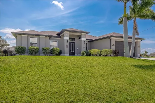 220 NW 26th PL, Cape Coral, FL 33993