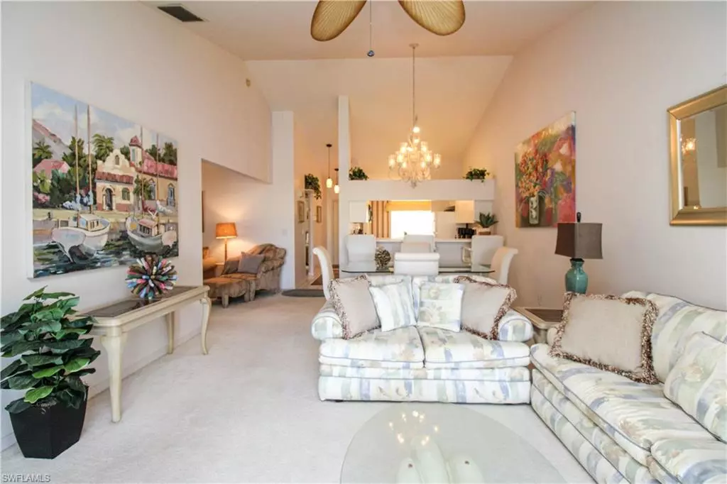 Naples, FL 34110,102 Pebble Shores DR #3-204