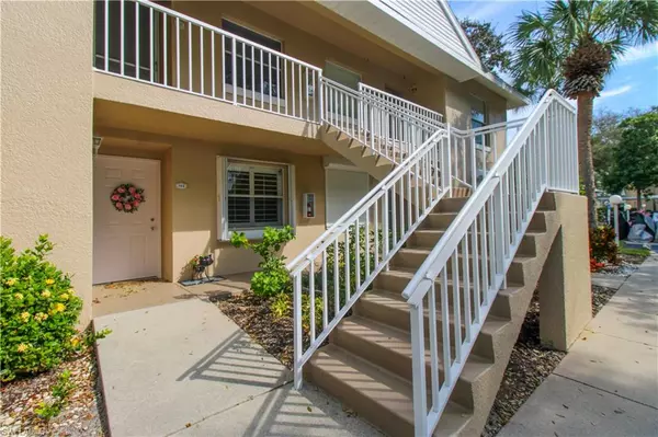 Naples, FL 34110,102 Pebble Shores DR #3-204