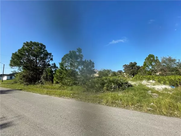 Lehigh Acres, FL 33971,3716 13th ST W