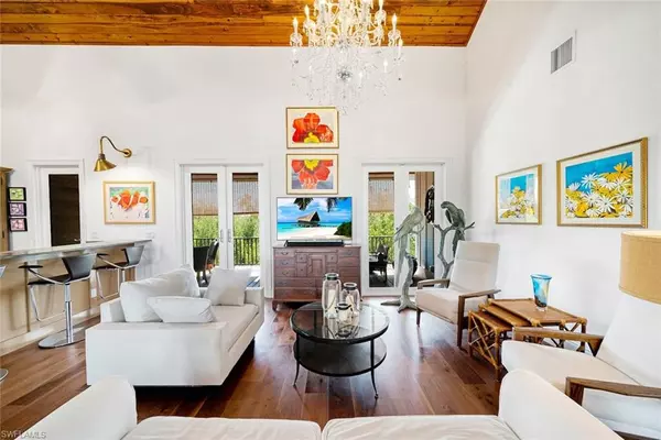 Sanibel, FL 33957,1428 Albatross RD