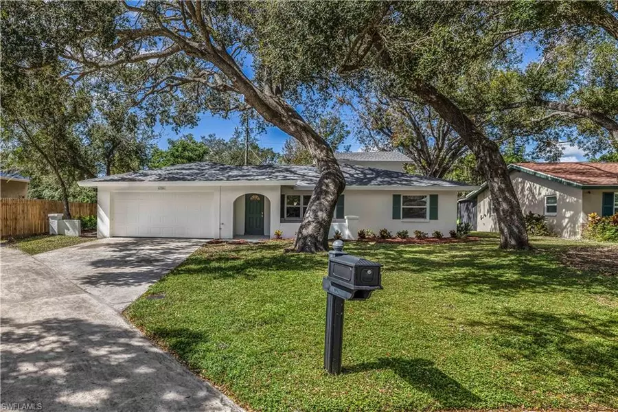 4786 Santa Del Rae AVE, Fort Myers, FL 33901