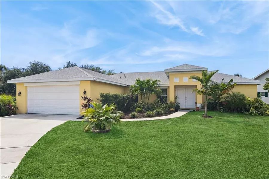 176 Venus CAY, Naples, FL 34114