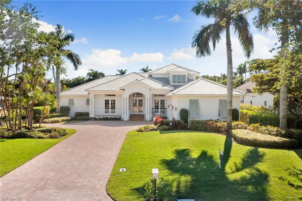 Naples, FL 34103,650 Bow Line DR