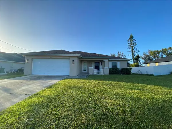 2850 NW 4th TER, Cape Coral, FL 33993