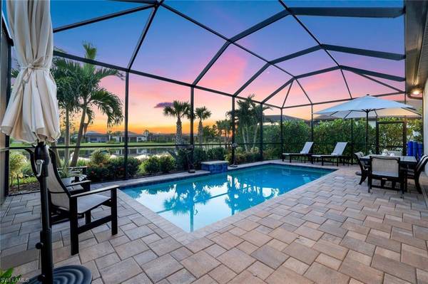 9787 Everglades DR, Naples, FL 34120