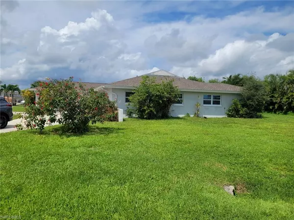 Cape Coral, FL 33904,113 SE 46th LN