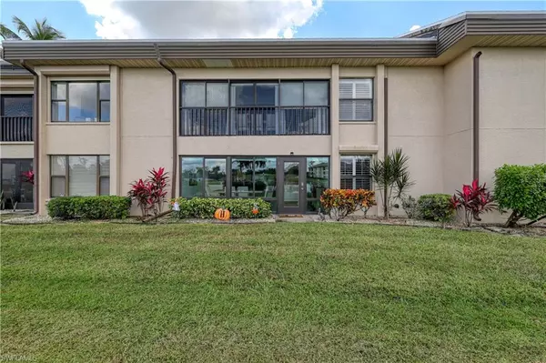 Fort Myers, FL 33907,5965 Trailwinds DR #1115