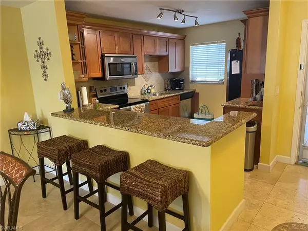 Cape Coral, FL 33904,1730 Sandy CIR #105