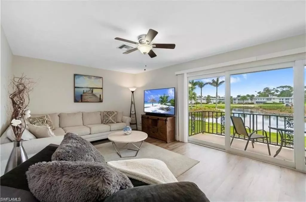 Naples, FL 34112,221 Palm DR #221-2