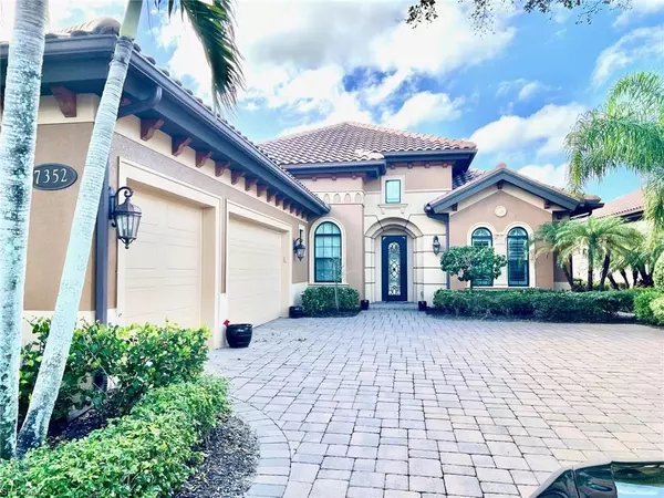 Naples, FL 34119,7352 Lantana WAY