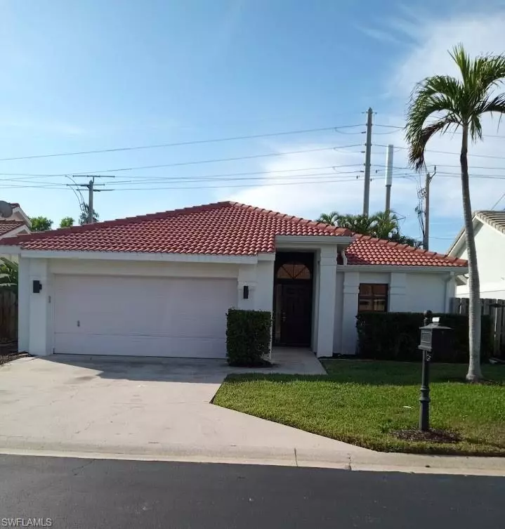 Naples, FL 34104,1303 Naples Lake DR