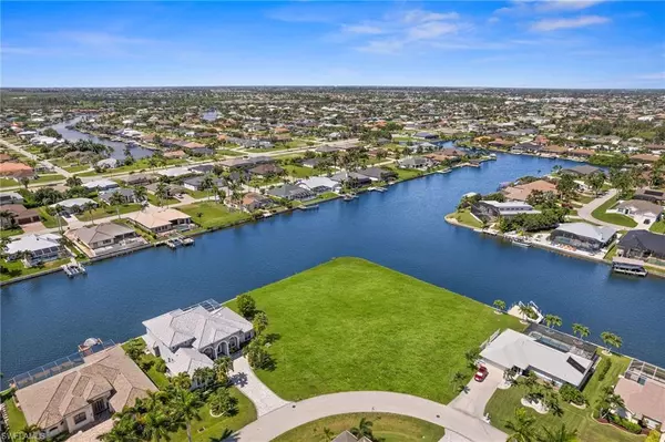 Cape Coral, FL 33914,2701 SW 30th TER