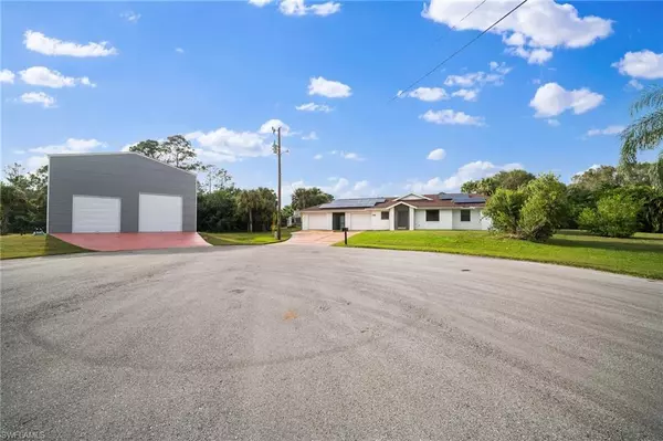 Lehigh Acres, FL 33972,2906 Bassinger ST