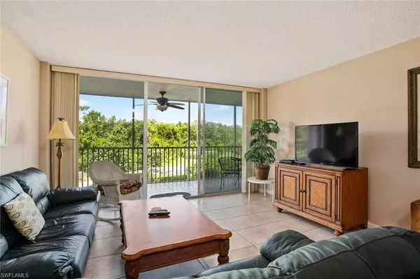 Naples, FL 34108,5 Bluebill AVE #204