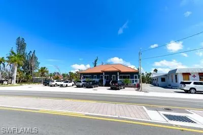 Fort Myers Beach, FL 33931,6035 Estero BLVD