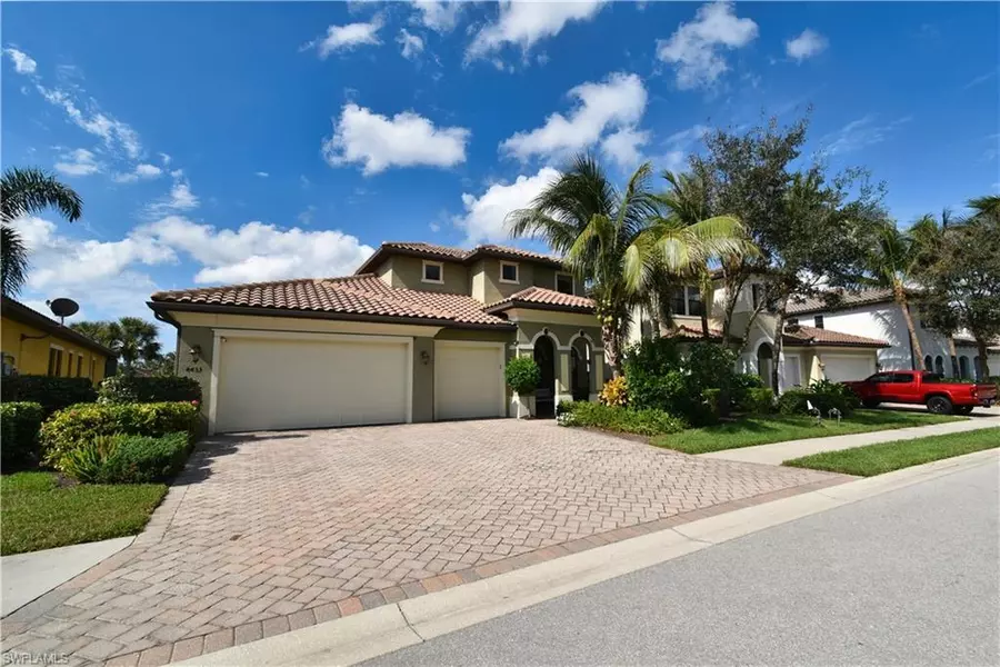 4433 Tamarind WAY, Naples, FL 34119