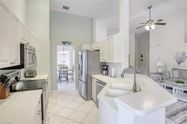 Naples, FL 34110,5630 Sherborn DR #202