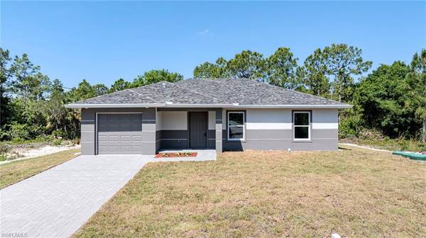 607 Chattman ST E, Lehigh Acres, FL 33974