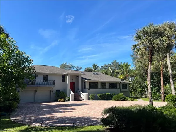 27501 Richview CT, Bonita Springs, FL 34135