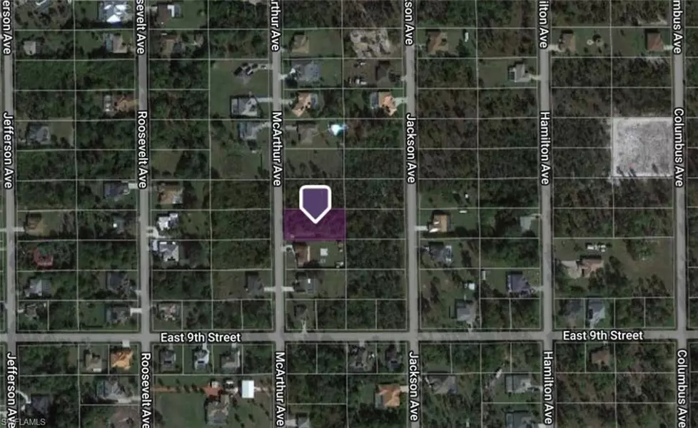 906 McArthur AVE, Lehigh Acres, FL 33936