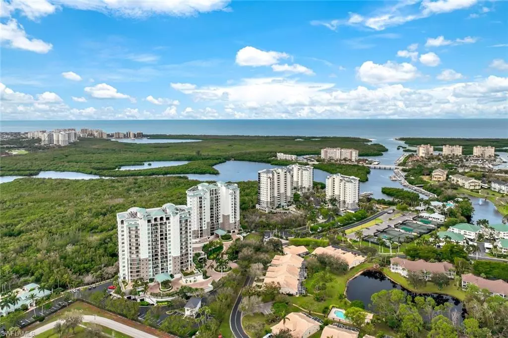 Naples, FL 34110,445 Cove Tower DR #1603