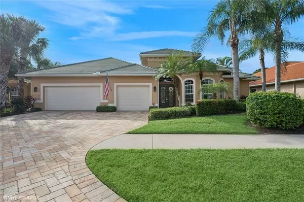 4908 Rustic Oaks CIR S #n/a, Naples, FL 34105