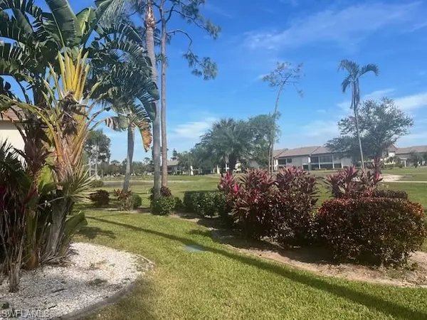 Fort Myers, FL 33907,5630 Trailwinds DR #214