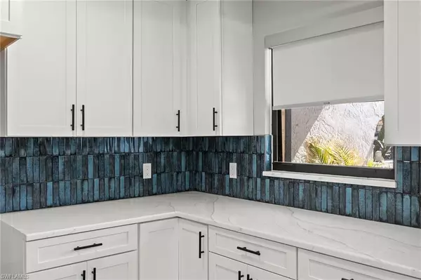 Fort Myers Beach, FL 33931,435 Donora BLVD