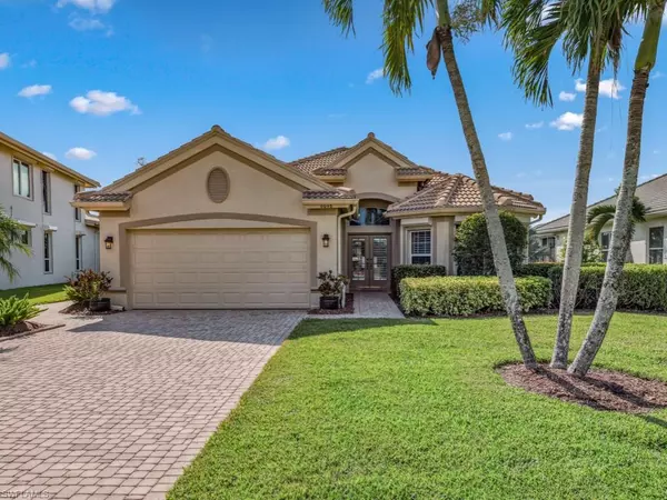 6048 Fairway CT, Naples, FL 34110