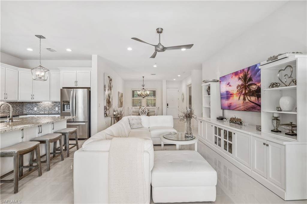 Estero, FL 33928,21490 Strada Nuova CIR #207