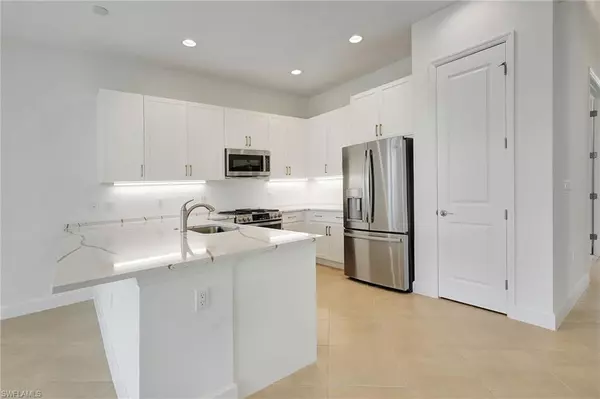 20428 Estero Crossing BLVD, Estero, FL 33928