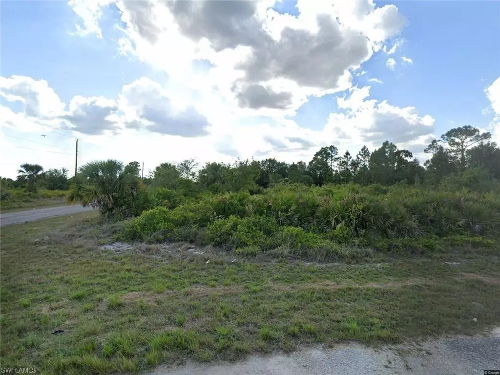 Lehigh Acres, FL 33974,520 Montclair AVE S