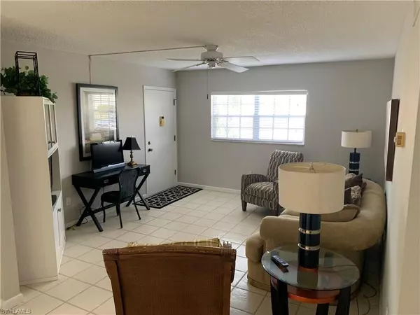 Fort Myers, FL 33919,1514 Edgewater CIR #3A