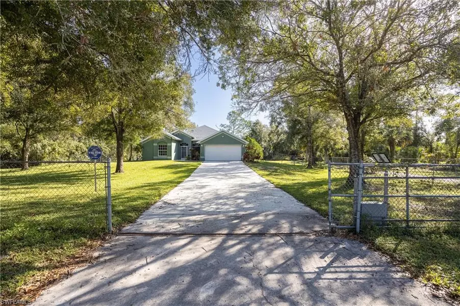 5431 Carter RD, Fort Myers, FL 33905