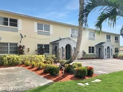 6635 Warwick CIR #9, Fort Myers, FL 33919