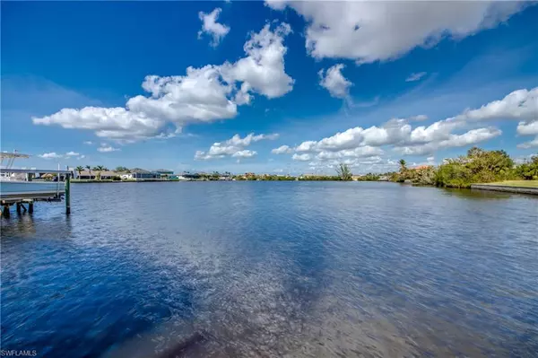 Cape Coral, FL 33991,178 Shadroe Cove CIR #903