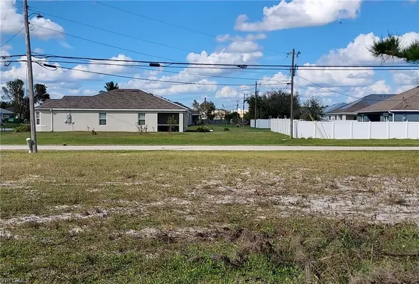 Cape Coral, FL 33914,836 SW 28th ST