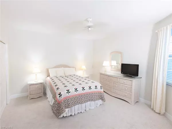 Marco Island, FL 34145,133 Vintage Bay DR #16