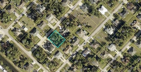 2435 Joe AVE S, Lehigh Acres, FL 33973