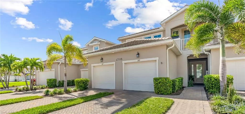 Naples, FL 34112,4705 Arboretum CIR #202