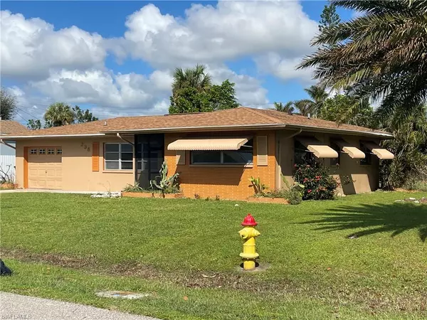 Cape Coral, FL 33904,235 SE 45th ST