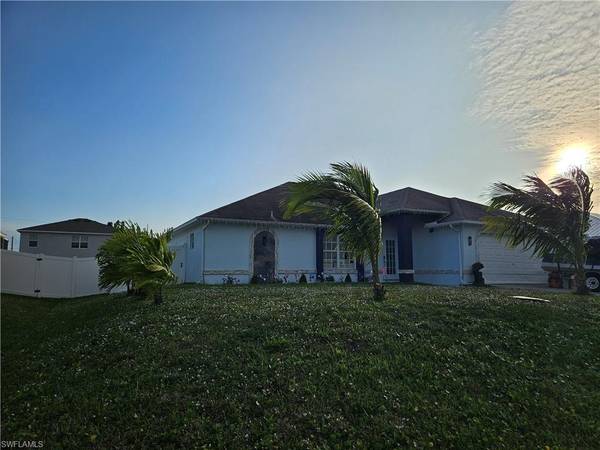 2812 SW 2nd TER, Cape Coral, FL 33991